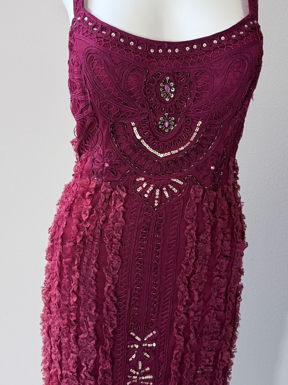 Sue Wong Burgundy Crochet & Beaded Midi Dress - Picture 3 of 15